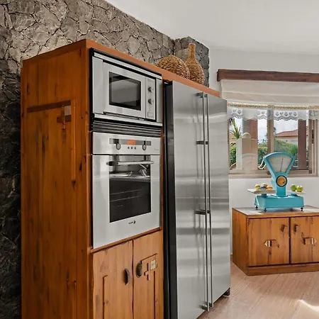 Karat Kanaria Costa Adeje (Tenerife)