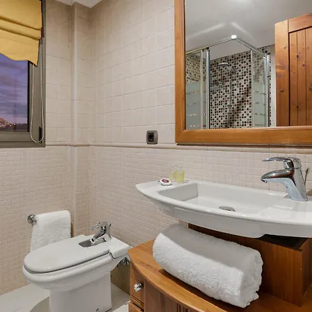 Feriehus Karat Kanaria Costa Adeje (Tenerife)