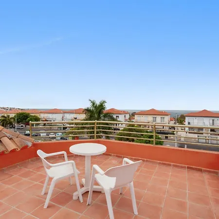 Karat Kanaria 別荘 アデヘ